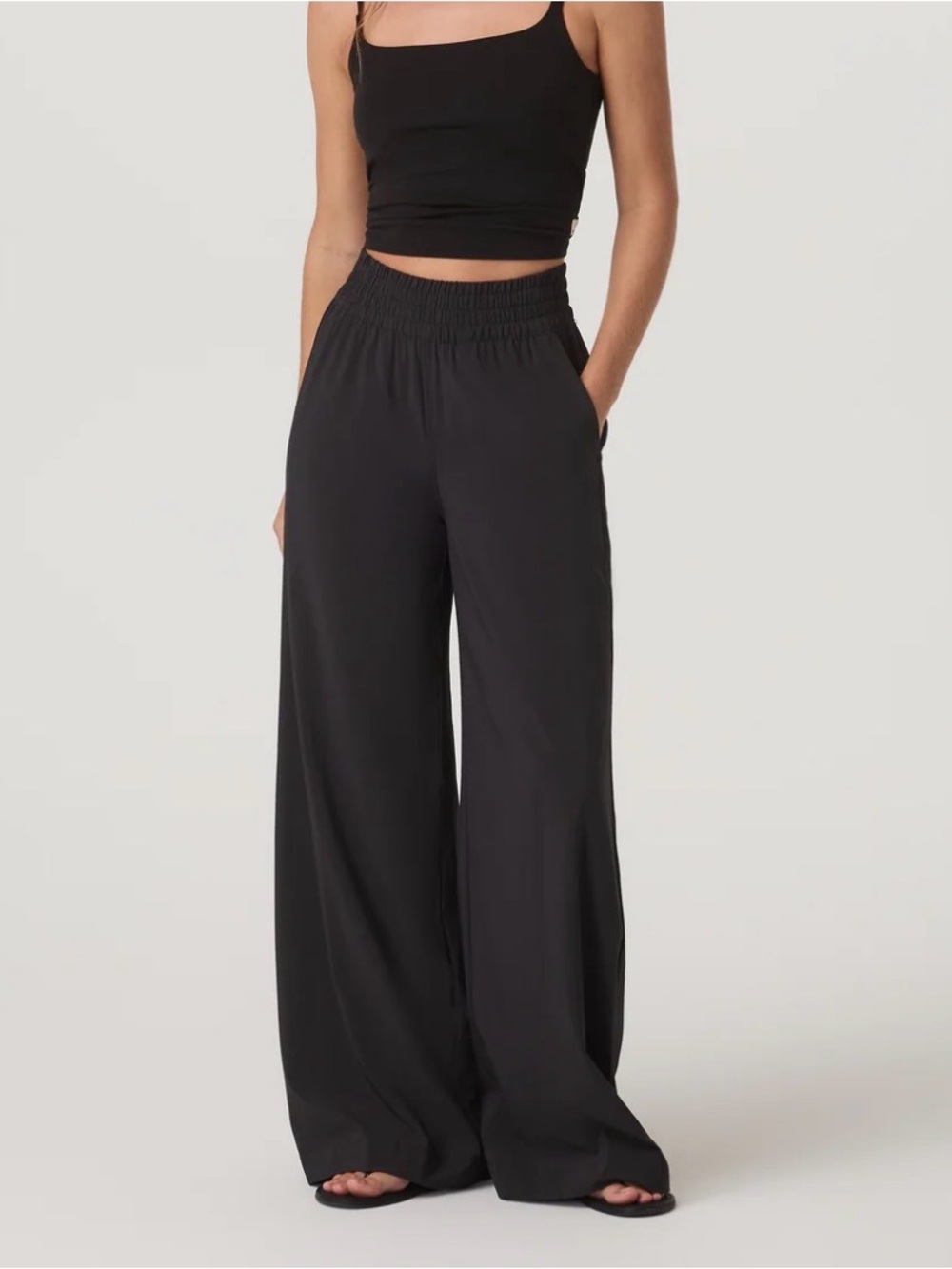 Vuori Villa Black Wide-Leg Elastic Waist Pants